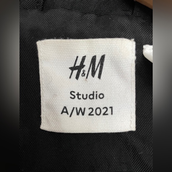 H&M STUDIO, Black coat with reflective stripes, SIZE SMALL, FITS LIKE A MEDIUM - Picture 8 of 9